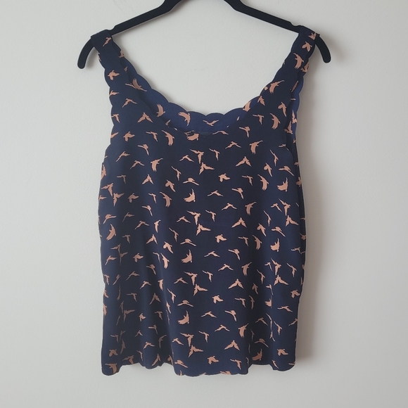 AX Paris Scalloped Neckline Bird Patterned Navy Cami Size S - Picture 2 of 12
